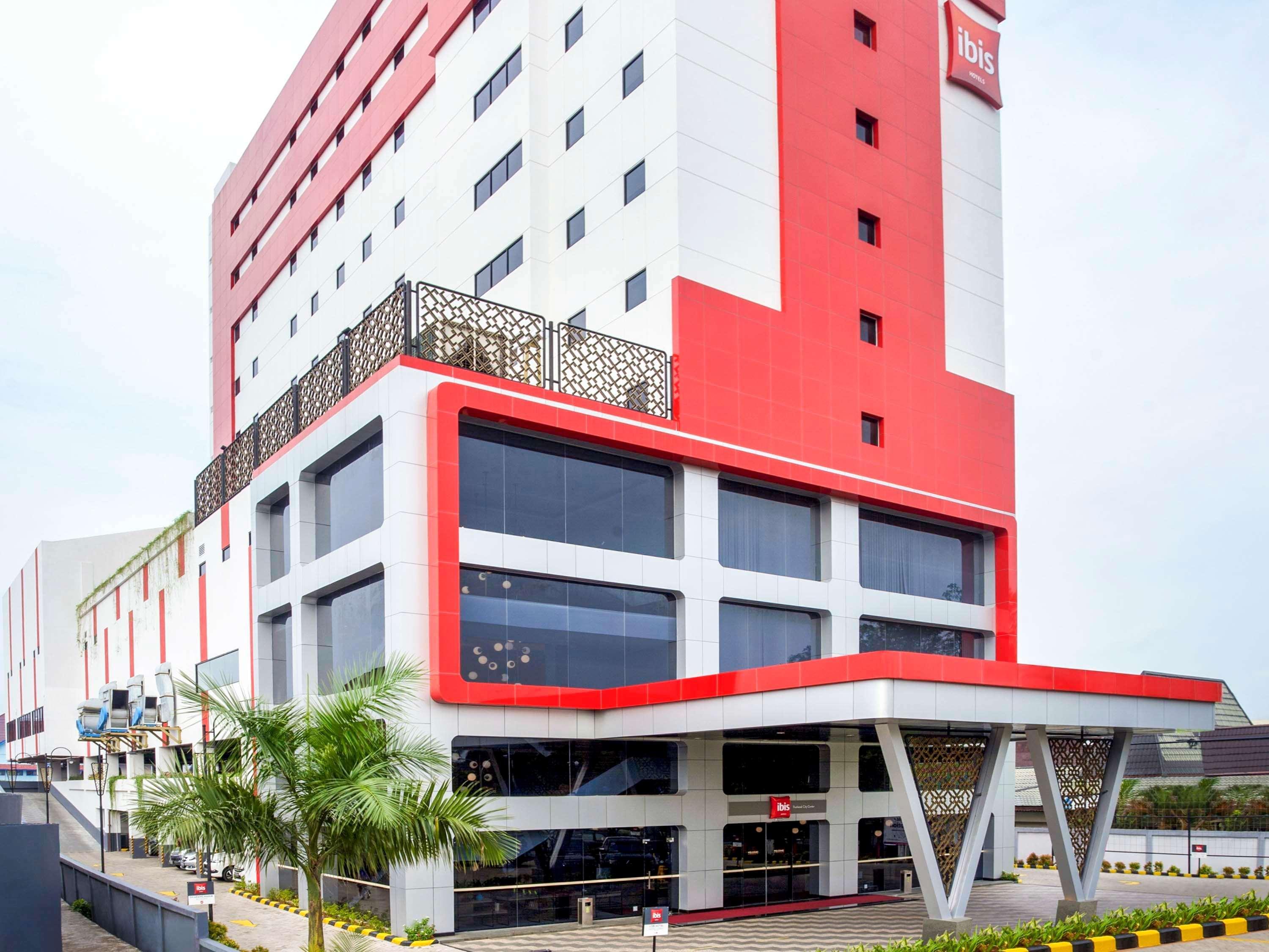 Ibis Pontianak City Center Dış mekan fotoğraf