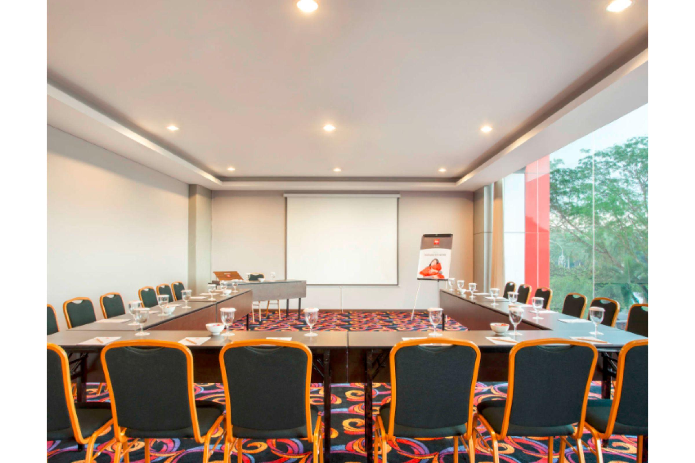 Ibis Pontianak City Center Dış mekan fotoğraf