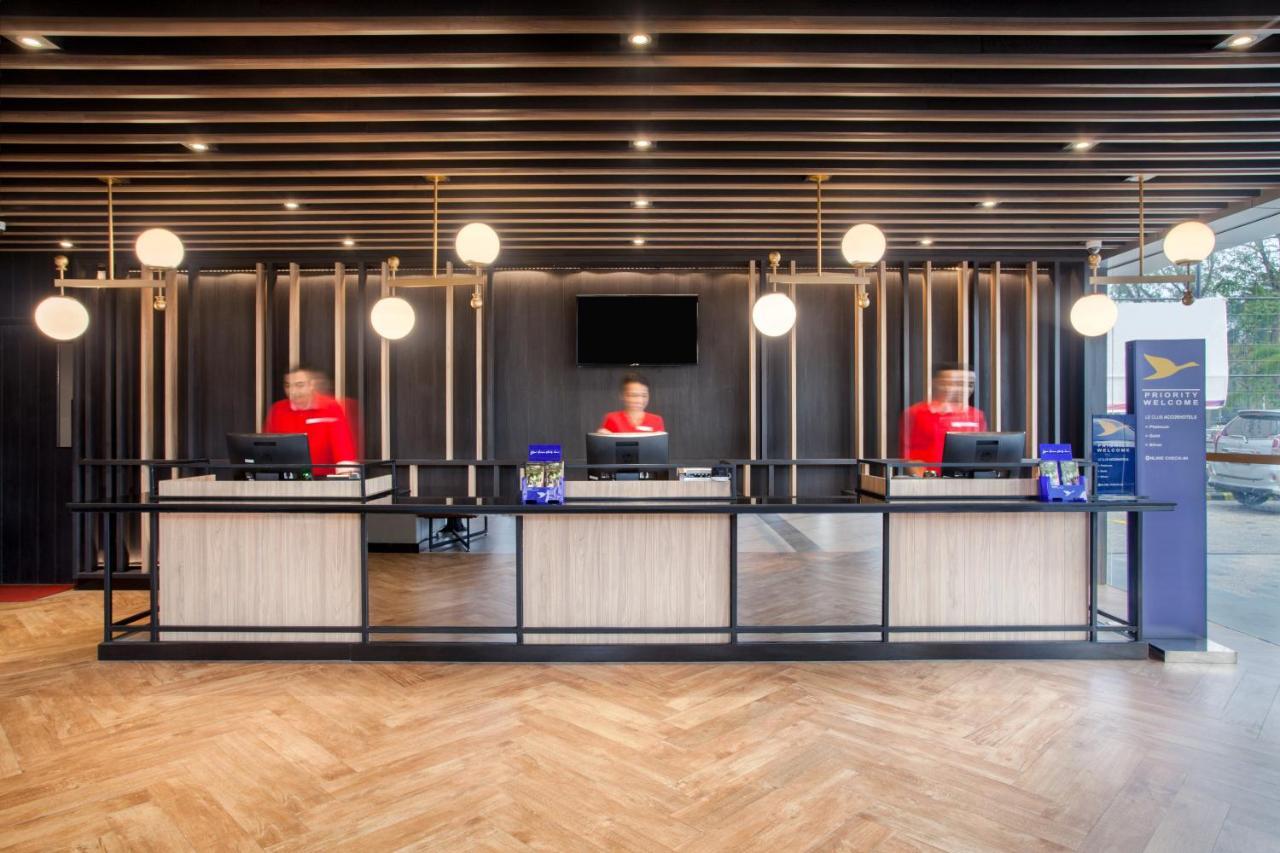Ibis Pontianak City Center Dış mekan fotoğraf