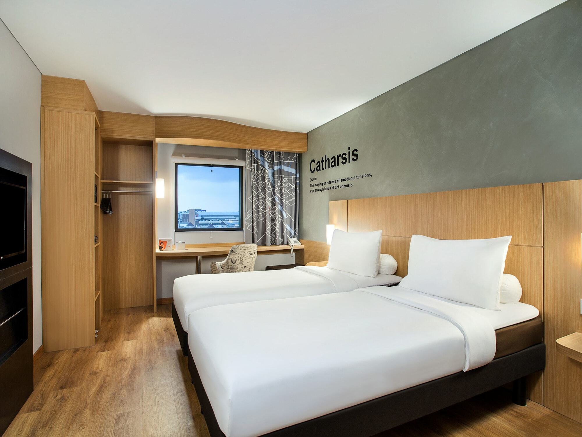 Ibis Pontianak City Center Dış mekan fotoğraf