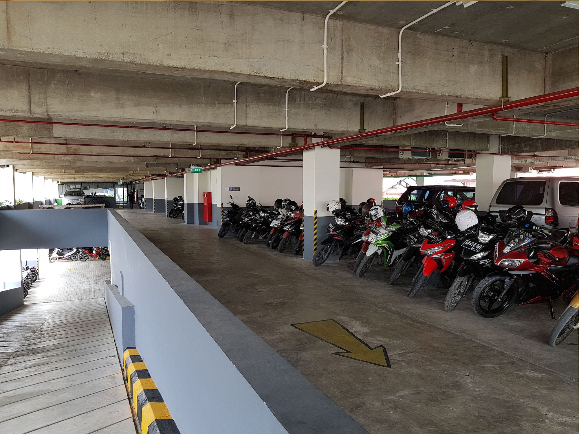 Ibis Pontianak City Center Dış mekan fotoğraf