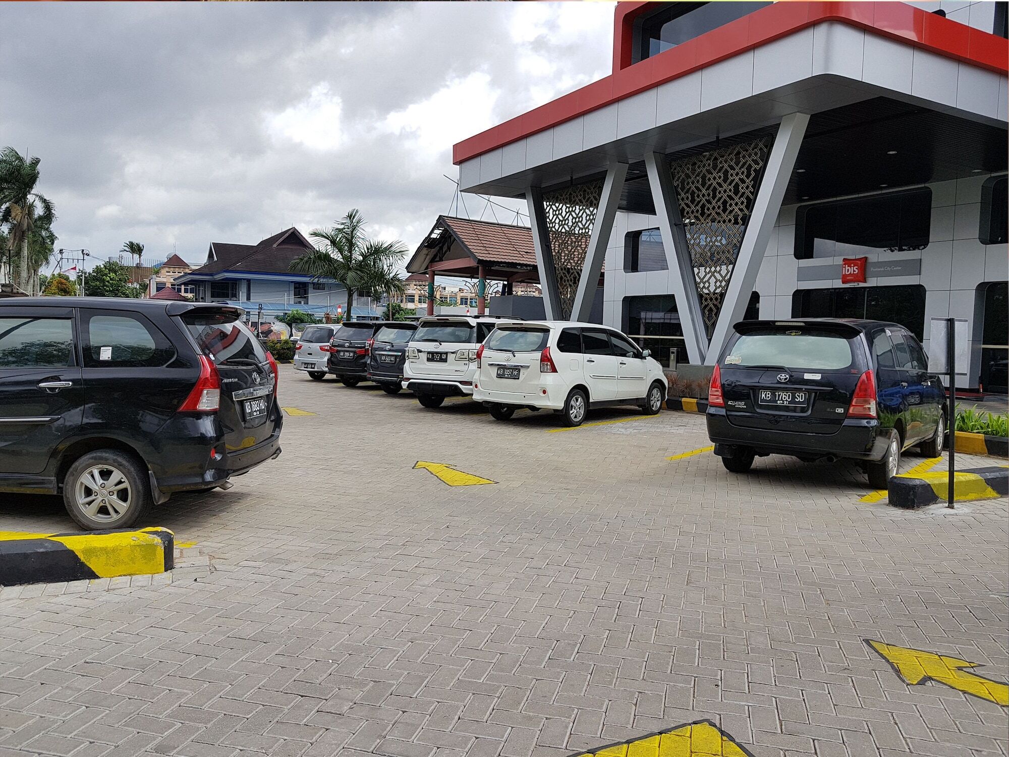 Ibis Pontianak City Center Dış mekan fotoğraf
